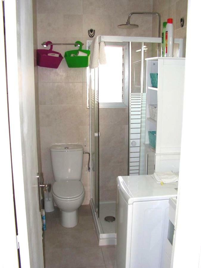 Golden Park Apartment Дения Екстериор снимка