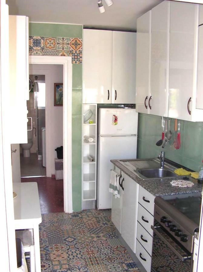 Golden Park Apartment Дения Екстериор снимка